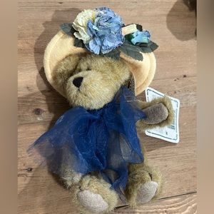 Nanette Dubeary Boyds Bear
